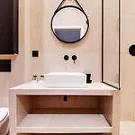 Les Halles - Grands Boulevards Renovated 3br - 8p Paris