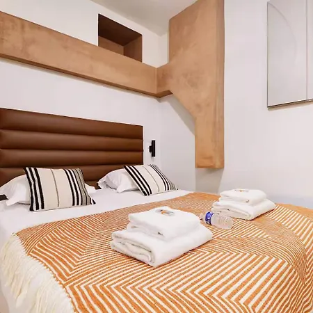 Les Halles - Grands Boulevards Renovated 3br - 8p