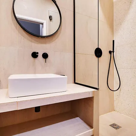 Les Halles - Grands Boulevards Renovated 3br - 8p