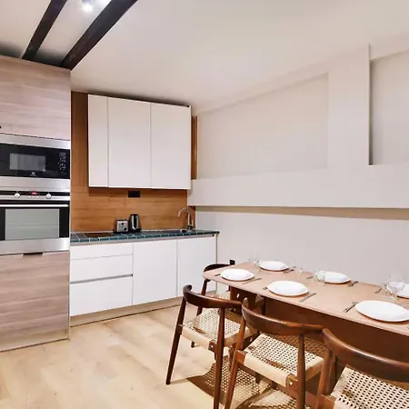 Les Halles - Grands Boulevards Renovated 3br - 8p *