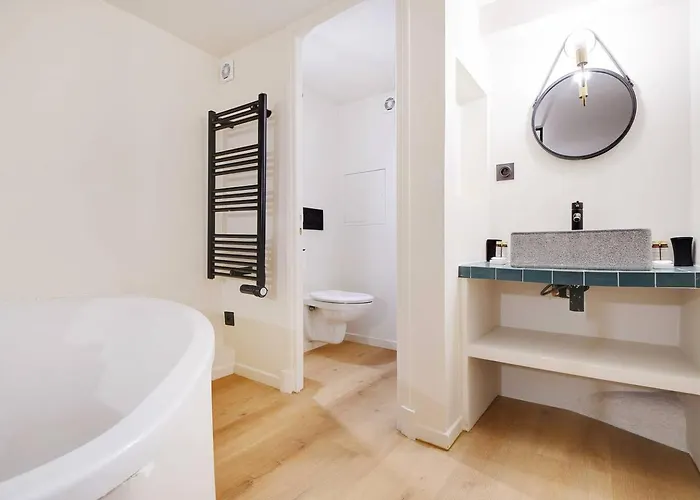 Les Halles - Grands Boulevards Renovated 3br - 8p Lejlighed *