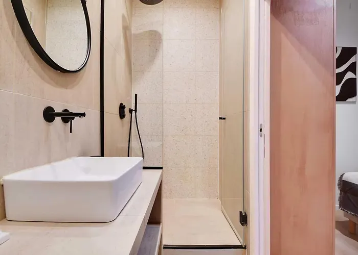 Les Halles - Grands Boulevards Renovated 3br - 8p