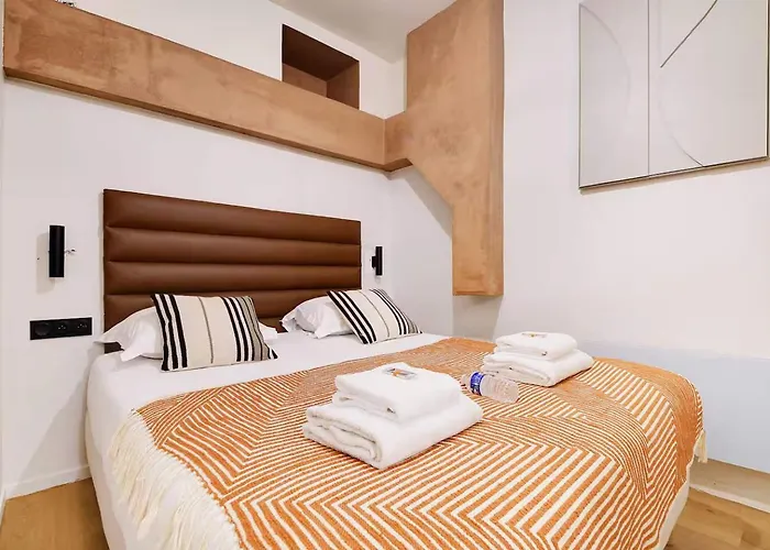 Les Halles - Grands Boulevards Renovated 3br - 8p